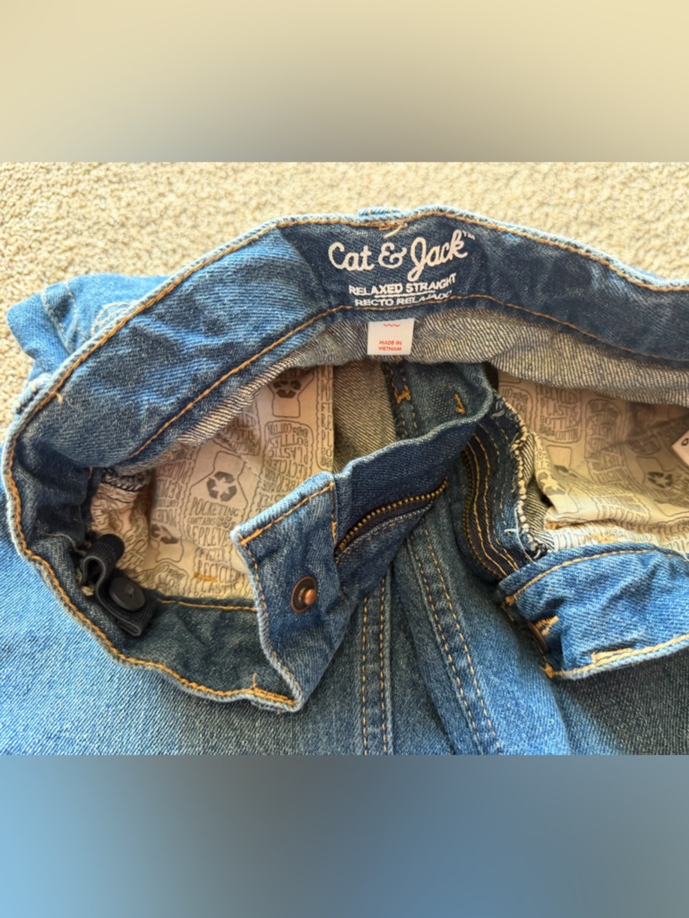 Cat & Jack Blue Denim Relaxed Straight Jeans - boys size 8